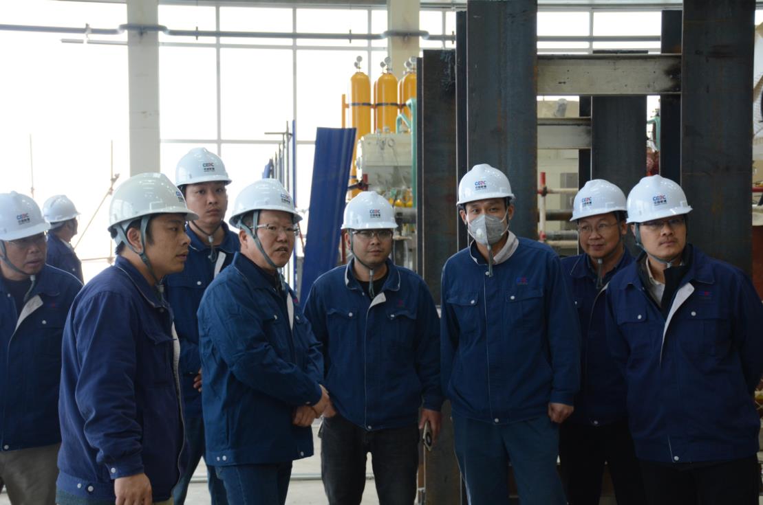 中國能建建筑集團黨委副書記、總經理羅耕能到正寧百萬項目調研指導