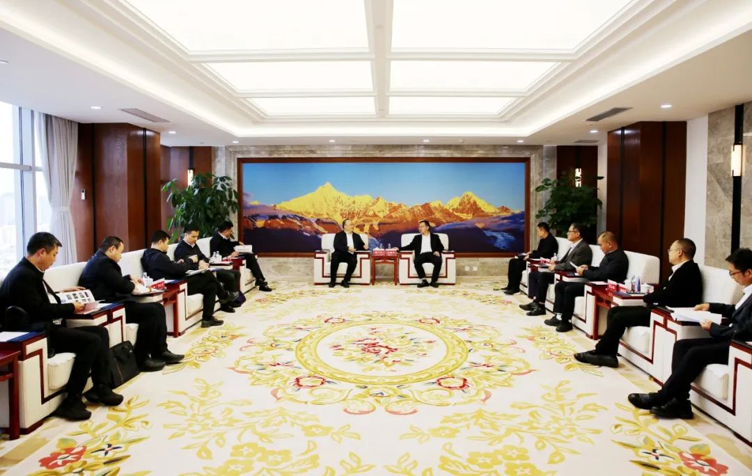 大唐云南公司黨委書記、董事長王繼才與水電六局黨委書記、董事長翟萬全會談