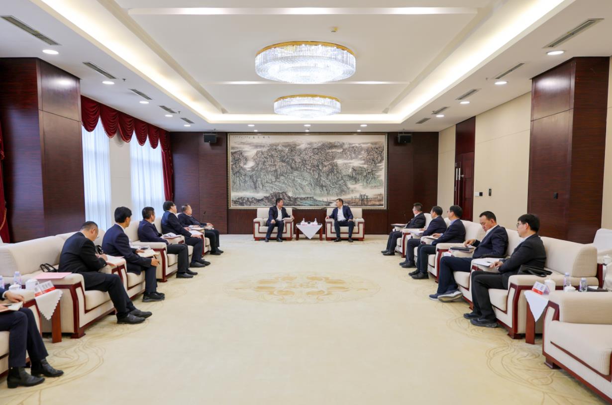 大唐甘肅公司黨委書記、董事長(zhǎng)王建偉拜會(huì)國(guó)網(wǎng)甘肅省電力公司董事長(zhǎng)、黨委書記林一凡