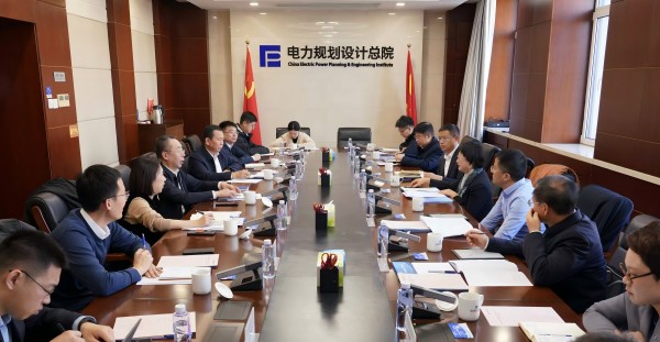 華電集團副總經(jīng)理李旭紅會見電規(guī)總院黨委書記、總經(jīng)理胡明