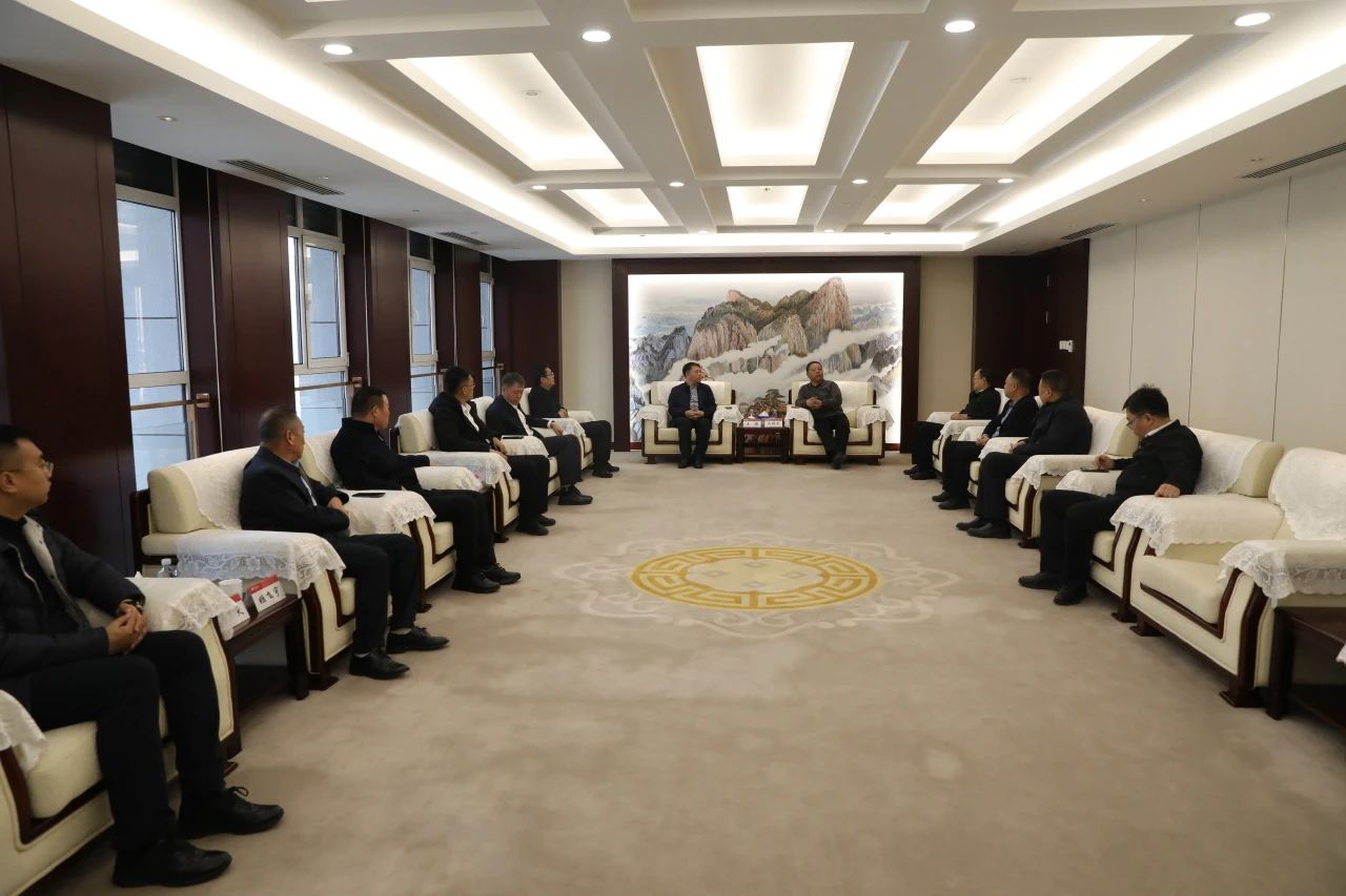 華電煤業(yè)總經(jīng)理王瑞到鐵路西安局、華電陜西公司拜訪交流