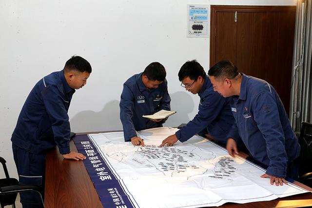 貴州興義供電局研發(fā)“智電擎鋒”機(jī)器人，實(shí)現(xiàn)營配協(xié)同新突破