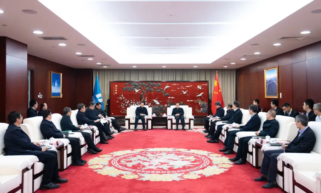 華電集團(tuán)黨組書記、董事長江毅會見東方電氣黨組書記、董事長俞培根