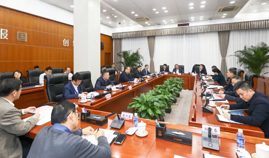 中核集團(tuán)會(huì)見江蘇省委常委、蘇州市委書記劉小濤一行