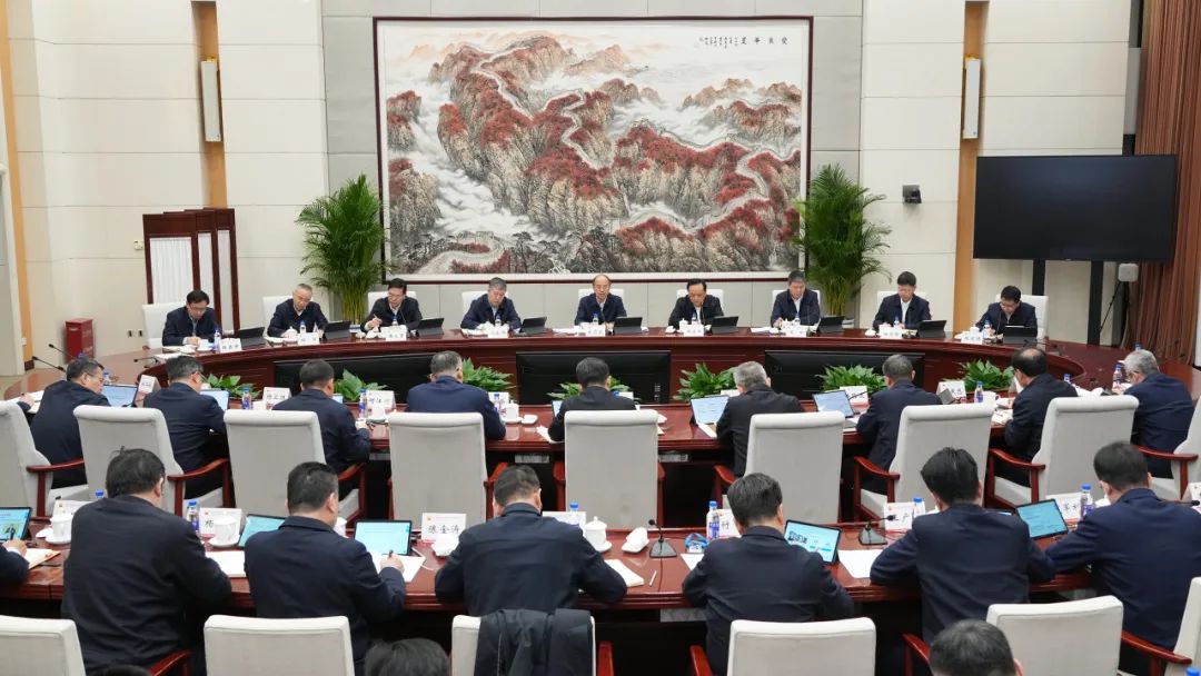 中國石油集團(tuán)碳達(dá)峰碳中和、新興產(chǎn)業(yè)領(lǐng)導(dǎo)小組會議召開