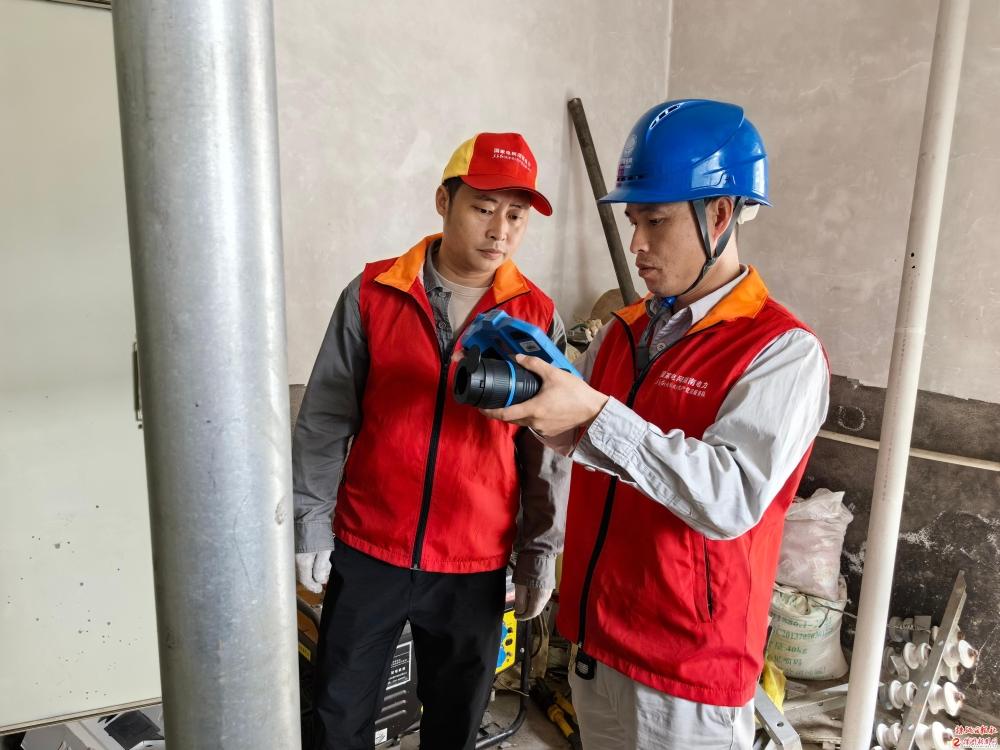 國網(wǎng)醴陵市供電公司“滿格電”助力企業(yè)復工復產“開門紅”