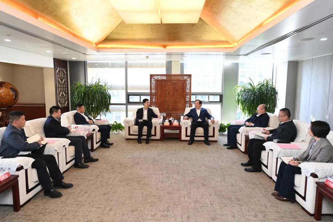 大唐國際黨委書記、董事長李凱會(huì)見中建五局黨委書記、董事長田衛(wèi)國