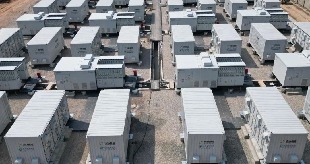 西南地區(qū)首座大規(guī)?；旌闲蛢?chǔ)能電站投運(yùn)!