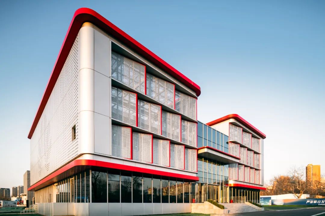 天津智算中心：打造AI算力高地，探索數(shù)字經(jīng)濟(jì)的“津門模式”